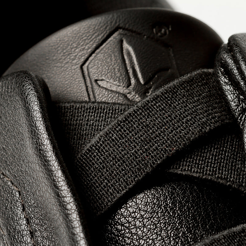 CODE BLACK B/TWO HELIUM SNEAKERS - HIKIS